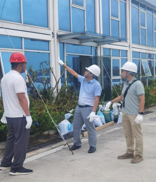 临危不乱 众志成城 人生就是博_尊龙凯时&公路工程建设集团有限公司防台救灾侧记